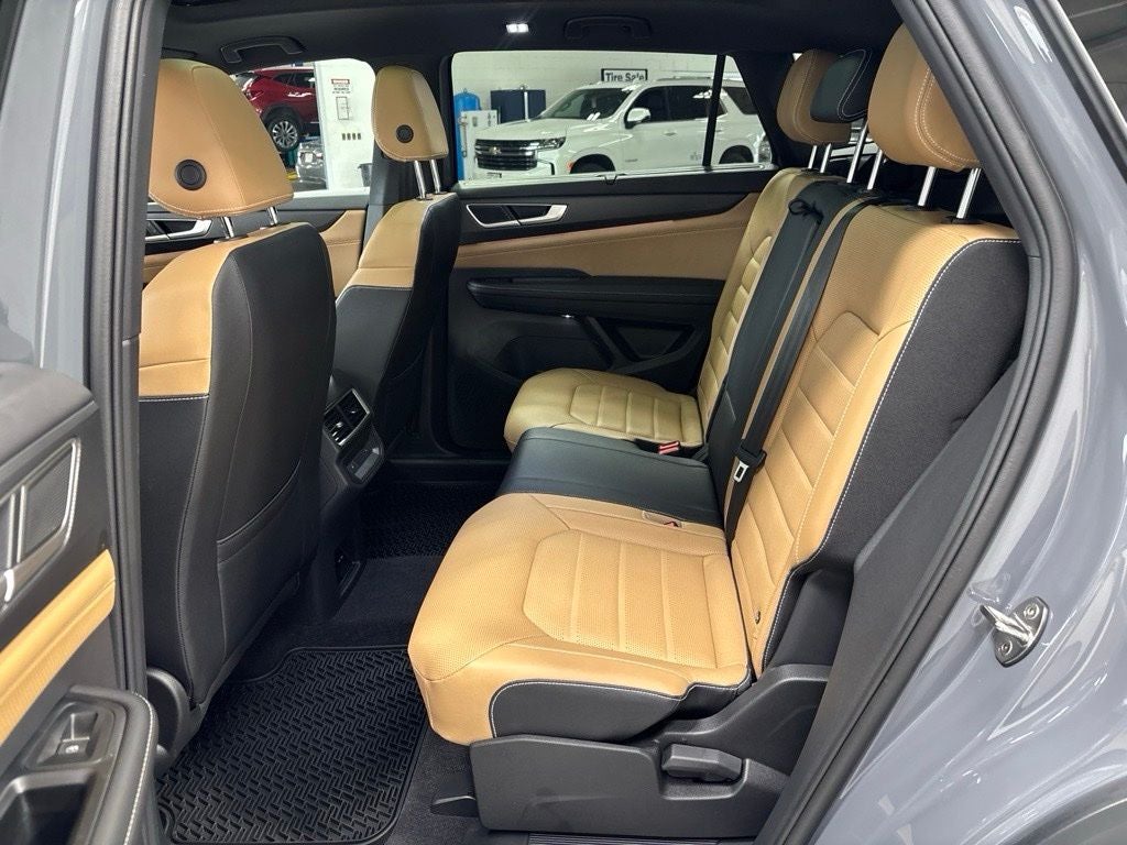 2026 Volkswagen Atlas Cross Sport SEL R-Line Black