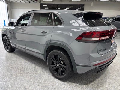 2026 Volkswagen Atlas Cross Sport SEL R-Line Black