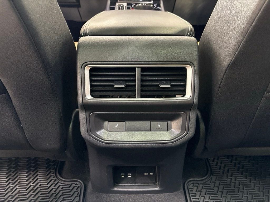 2026 Volkswagen Atlas Cross Sport SEL R-Line Black