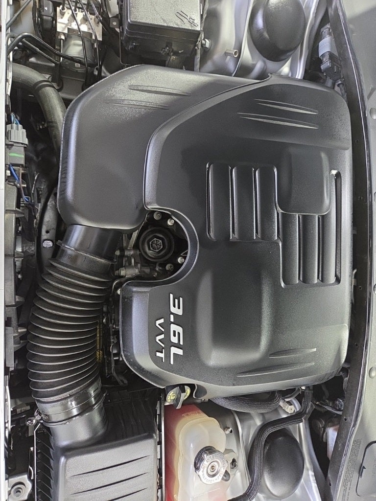 2023 Chrysler 300 Touring L AWD