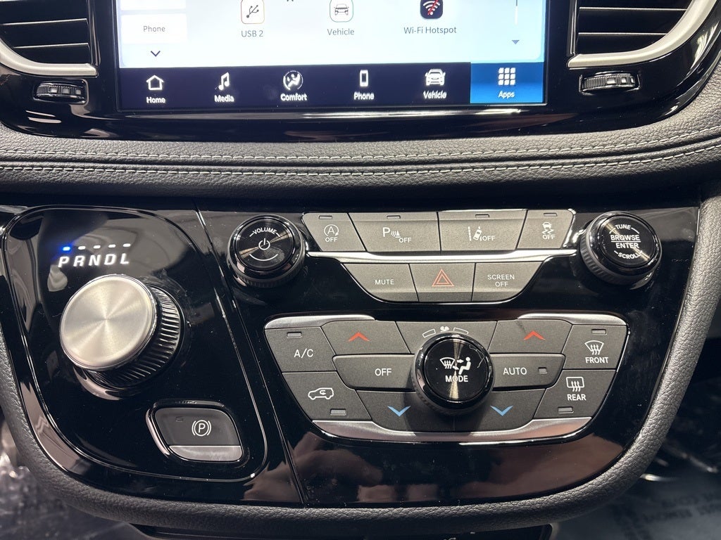 2026 Chrysler Pacifica PACIFICA SELECT