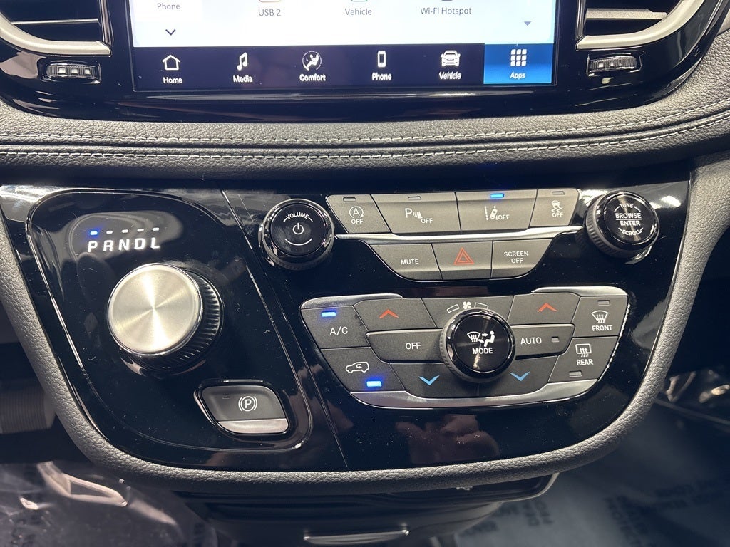 2026 Chrysler Pacifica PACIFICA SELECT