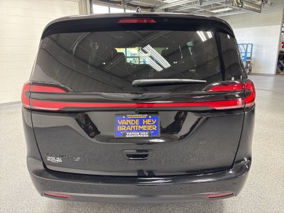 2026 Chrysler Pacifica PACIFICA SELECT