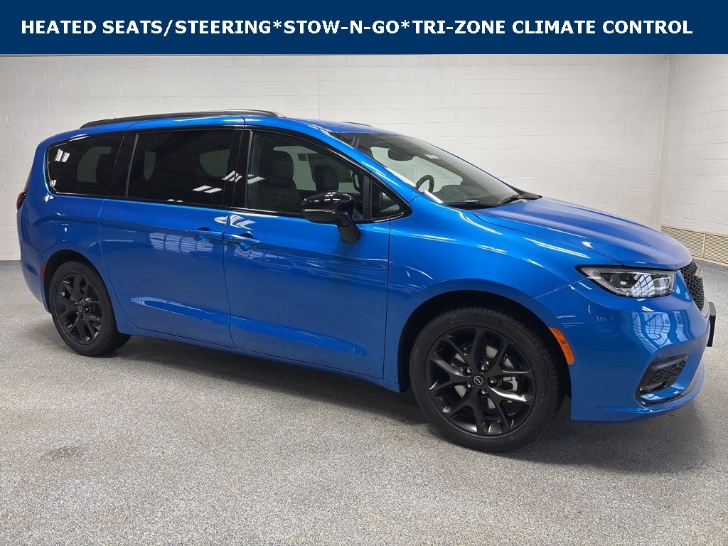 2026 Chrysler Pacifica PACIFICA SELECT