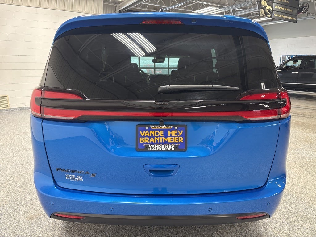 2026 Chrysler Pacifica PACIFICA SELECT