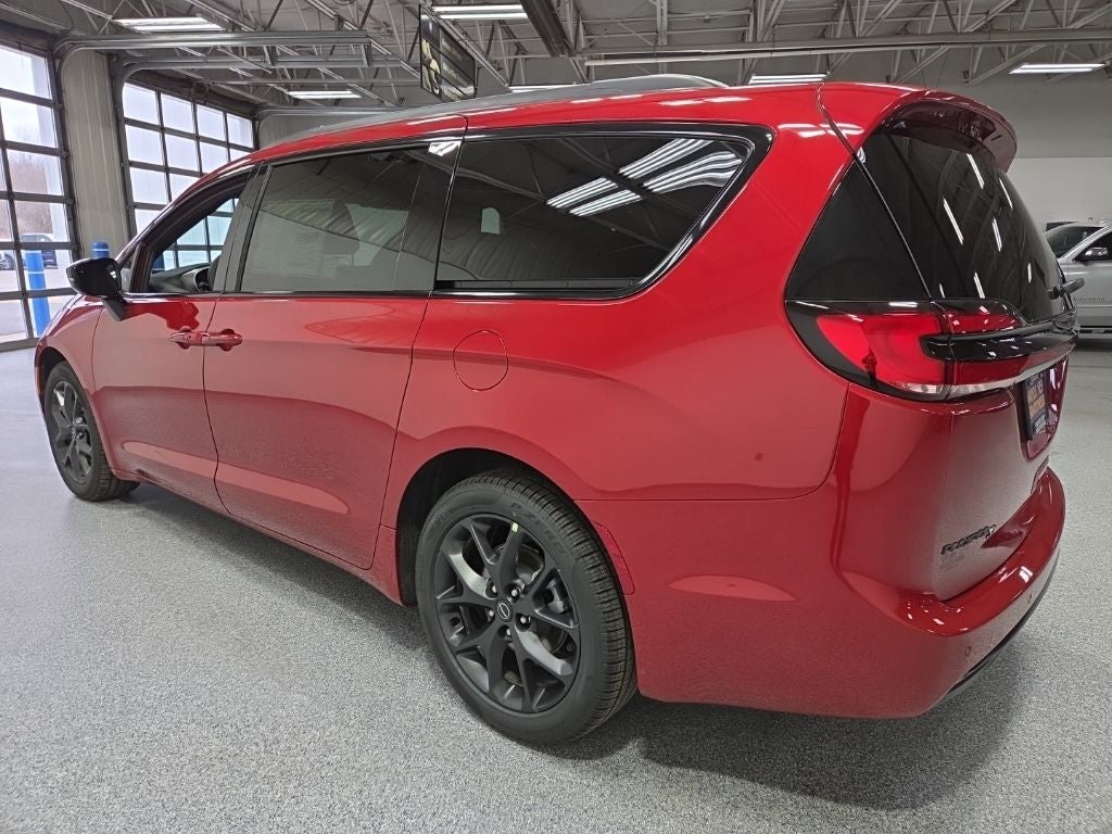 2026 Chrysler Pacifica PACIFICA SELECT