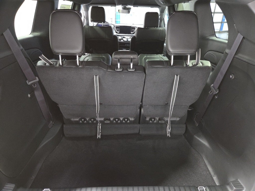 2026 Chrysler Voyager VOYAGER LX