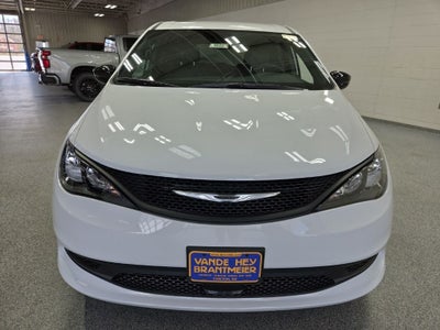 2026 Chrysler Voyager VOYAGER LX