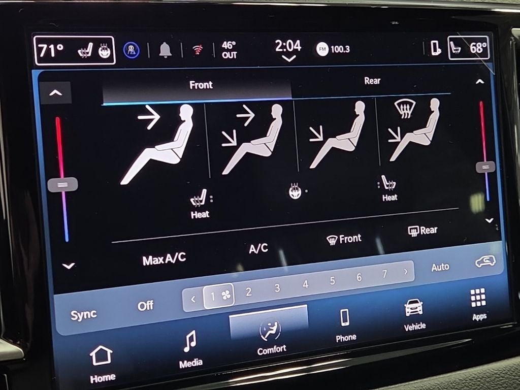 2026 Chrysler Voyager VOYAGER LX