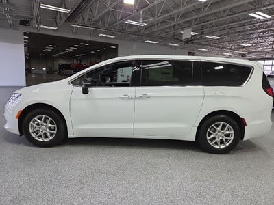 2026 Chrysler Voyager VOYAGER LX