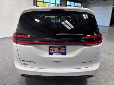 2025 Chrysler Pacifica Limited