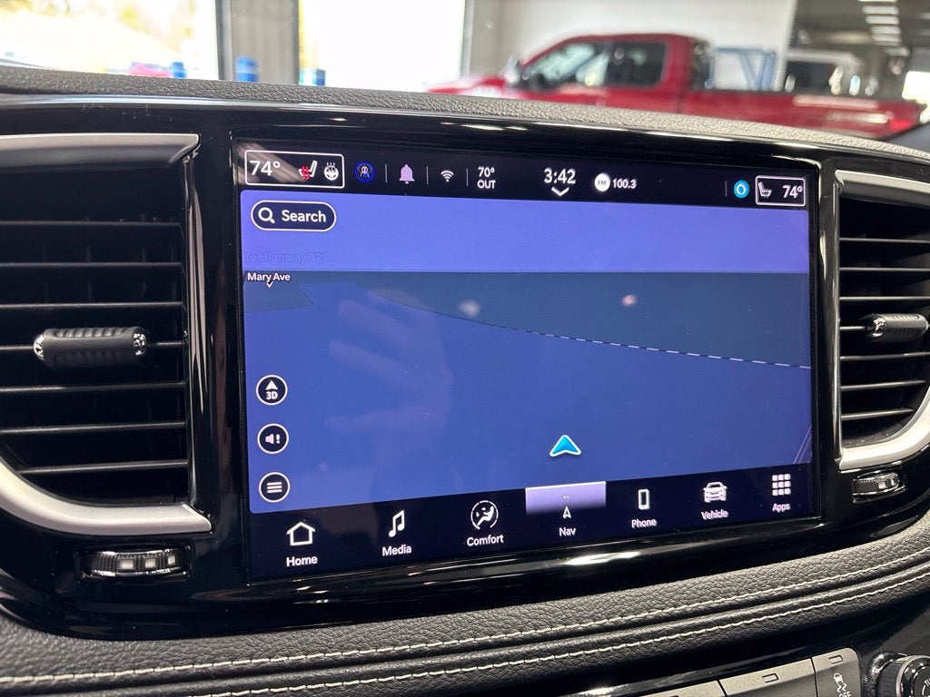 2025 Chrysler Pacifica Limited