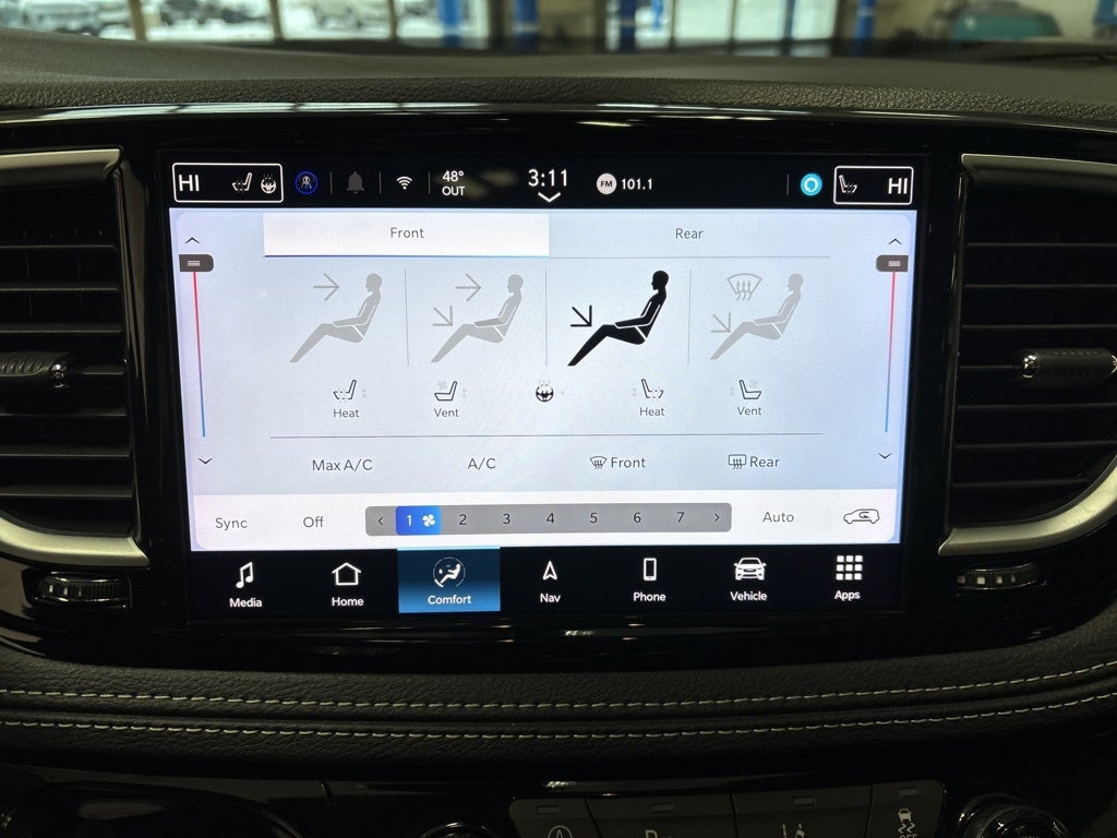 2025 Chrysler Pacifica Limited