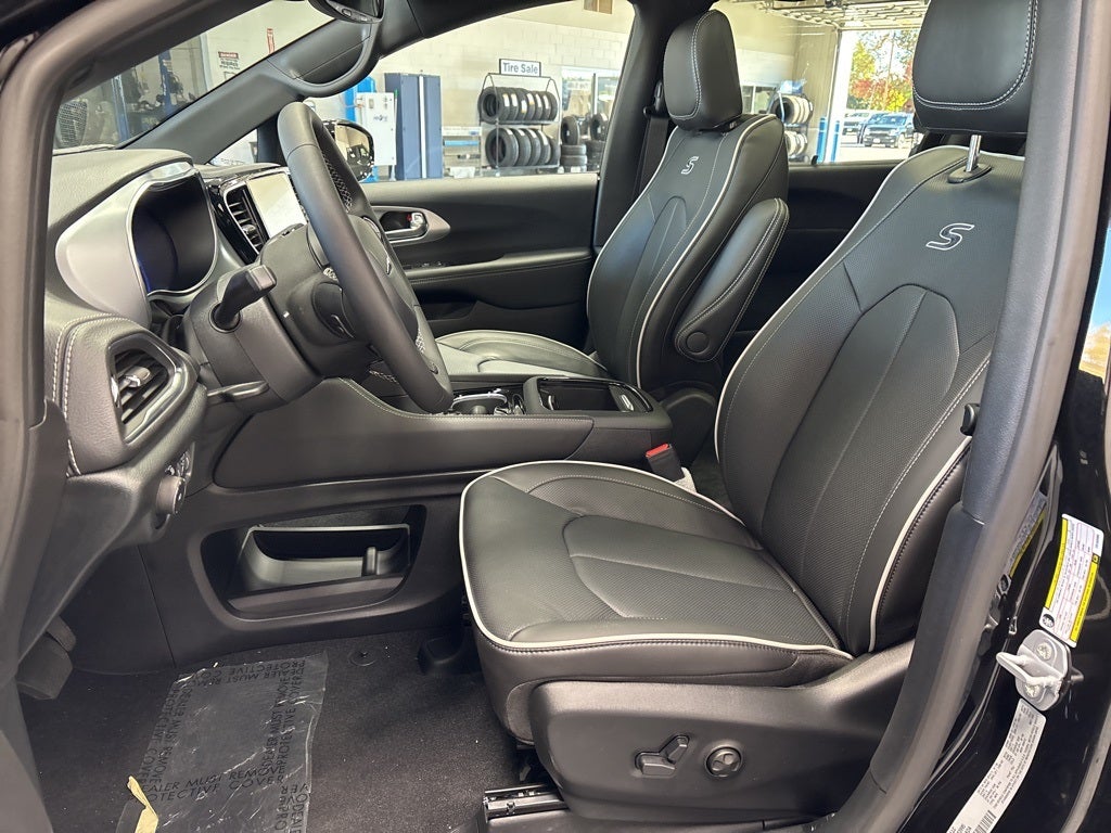 2026 Chrysler Pacifica PACIFICA LIMITED