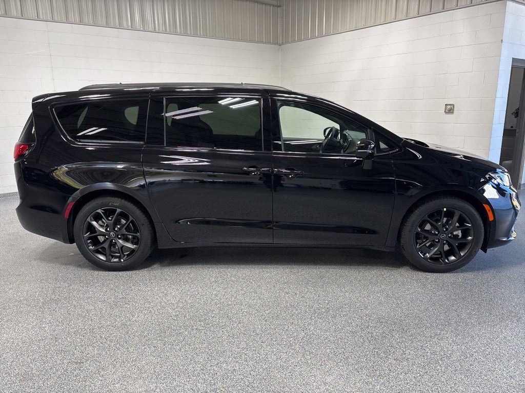 2026 Chrysler Pacifica PACIFICA LIMITED