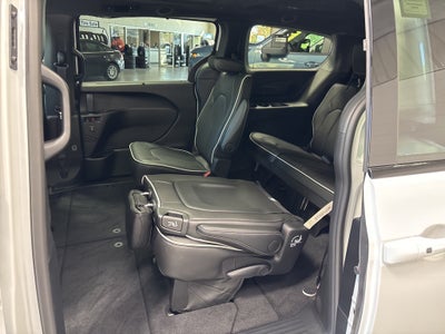2026 Chrysler Pacifica PACIFICA LIMITED
