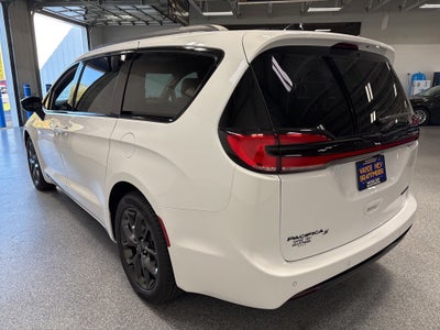 2026 Chrysler Pacifica PACIFICA LIMITED