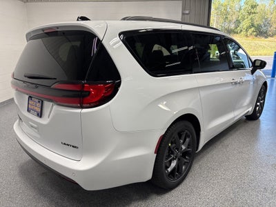 2026 Chrysler Pacifica PACIFICA LIMITED
