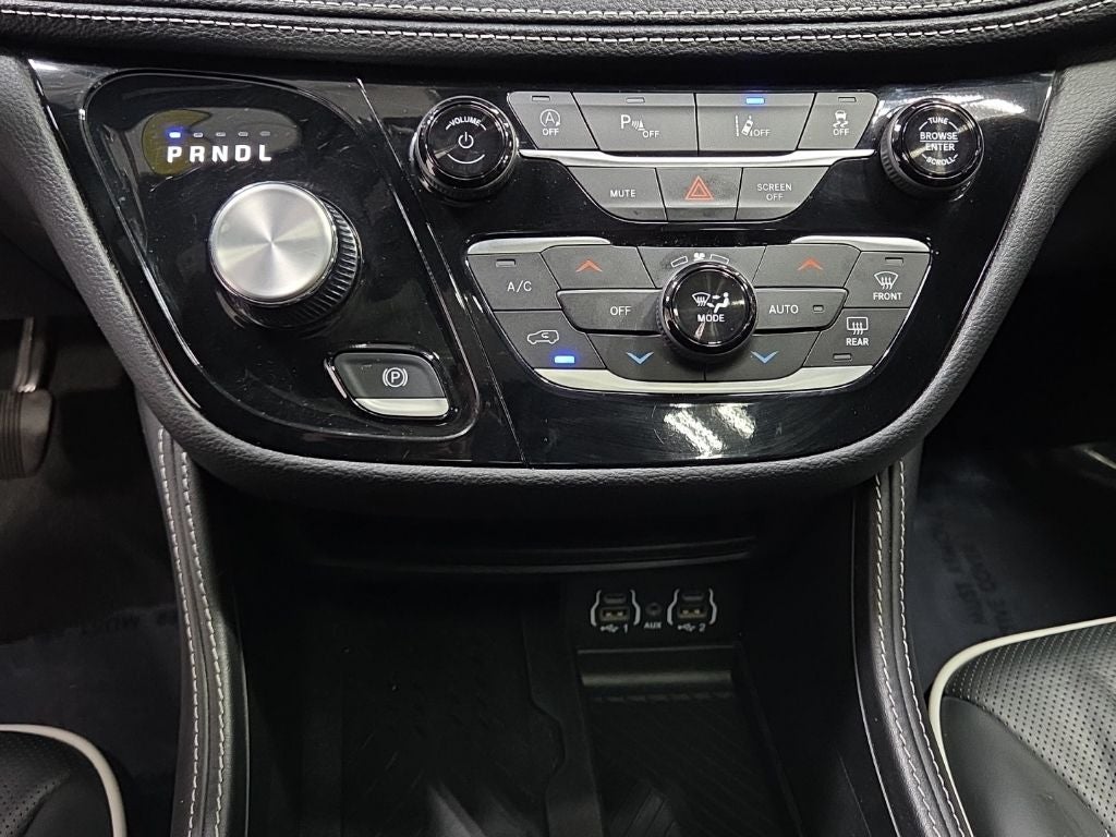 2025 Chrysler Pacifica Limited