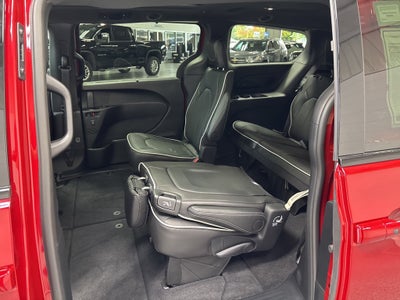 2026 Chrysler Pacifica PACIFICA LIMITED