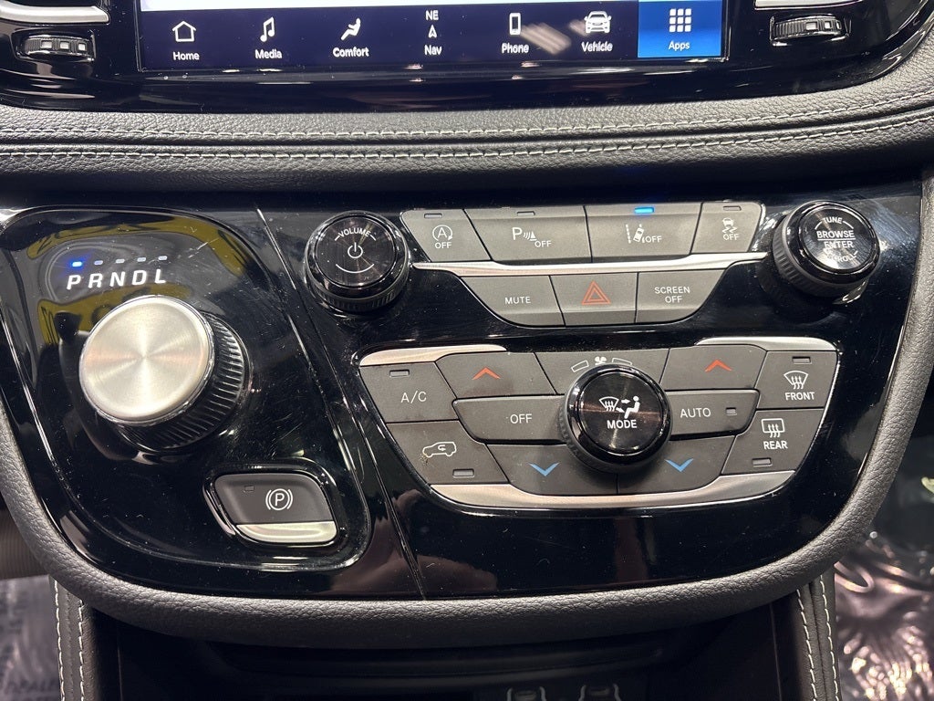 2025 Chrysler Pacifica Limited