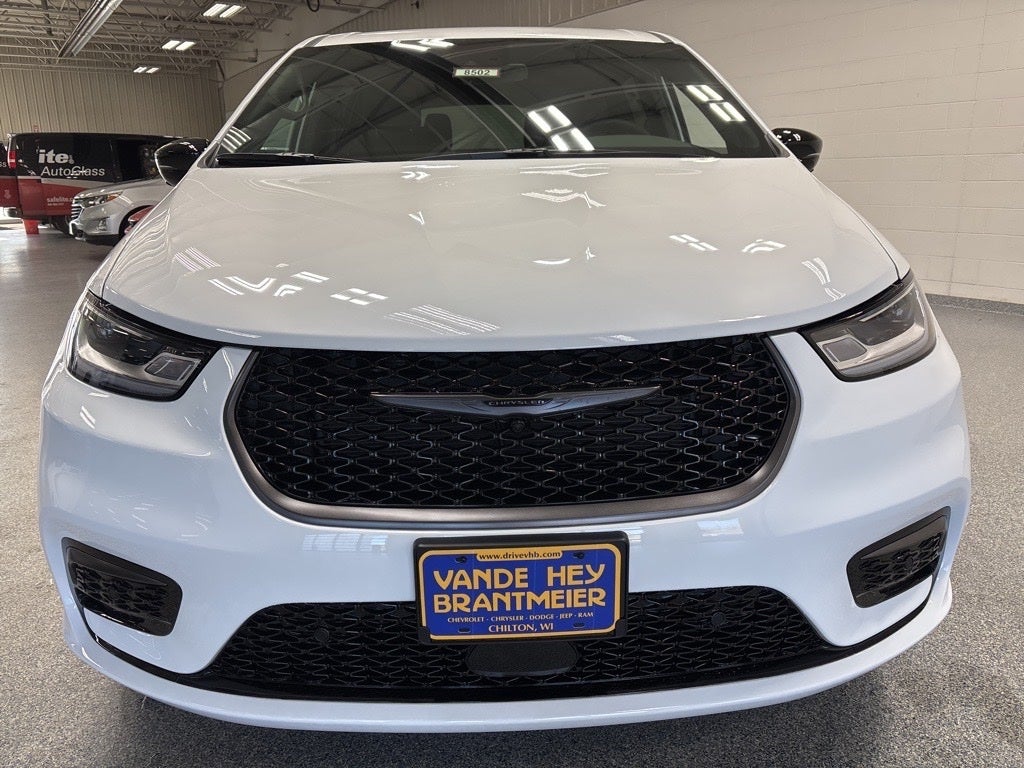 2026 Chrysler Pacifica PACIFICA SELECT AWD