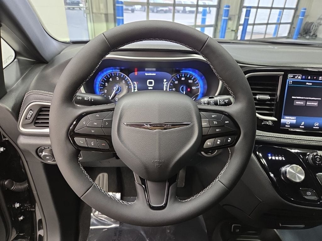 2026 Chrysler Pacifica PACIFICA SELECT AWD