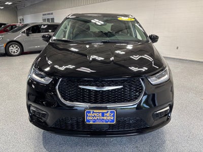 2024 Chrysler Pacifica Limited AWD