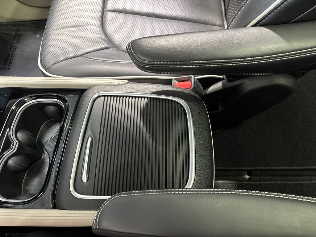 2024 Chrysler Pacifica Limited AWD