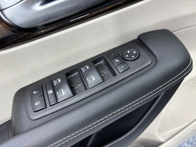 2024 Chrysler Pacifica Limited AWD