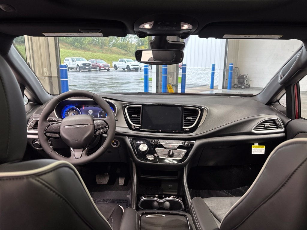 2027 Chrysler Pacifica PACIFICA LIMITED AWD