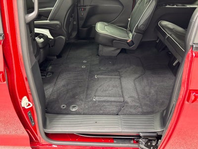 2027 Chrysler Pacifica PACIFICA LIMITED AWD