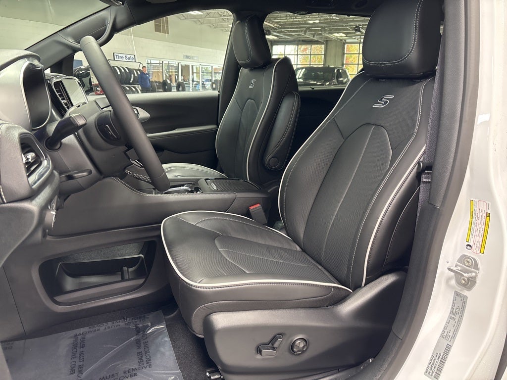 2026 Chrysler Pacifica PACIFICA LIMITED AWD