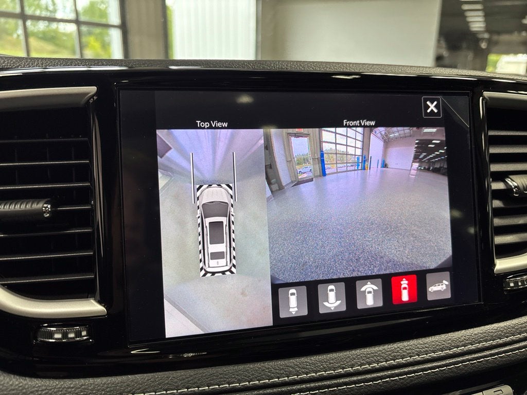 2027 Chrysler Pacifica PACIFICA LIMITED AWD
