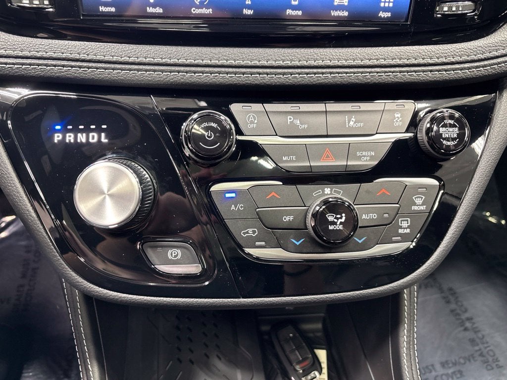 2027 Chrysler Pacifica PACIFICA LIMITED AWD