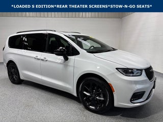 2026 Chrysler Pacifica Limited AWD