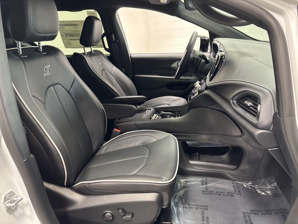 2026 Chrysler Pacifica PACIFICA LIMITED AWD