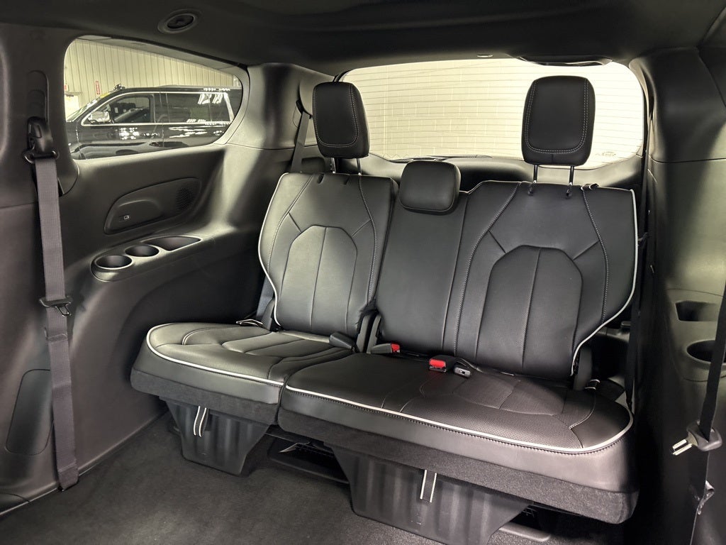 2026 Chrysler Pacifica PACIFICA LIMITED AWD