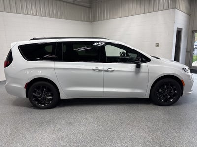 2026 Chrysler Pacifica PACIFICA LIMITED AWD
