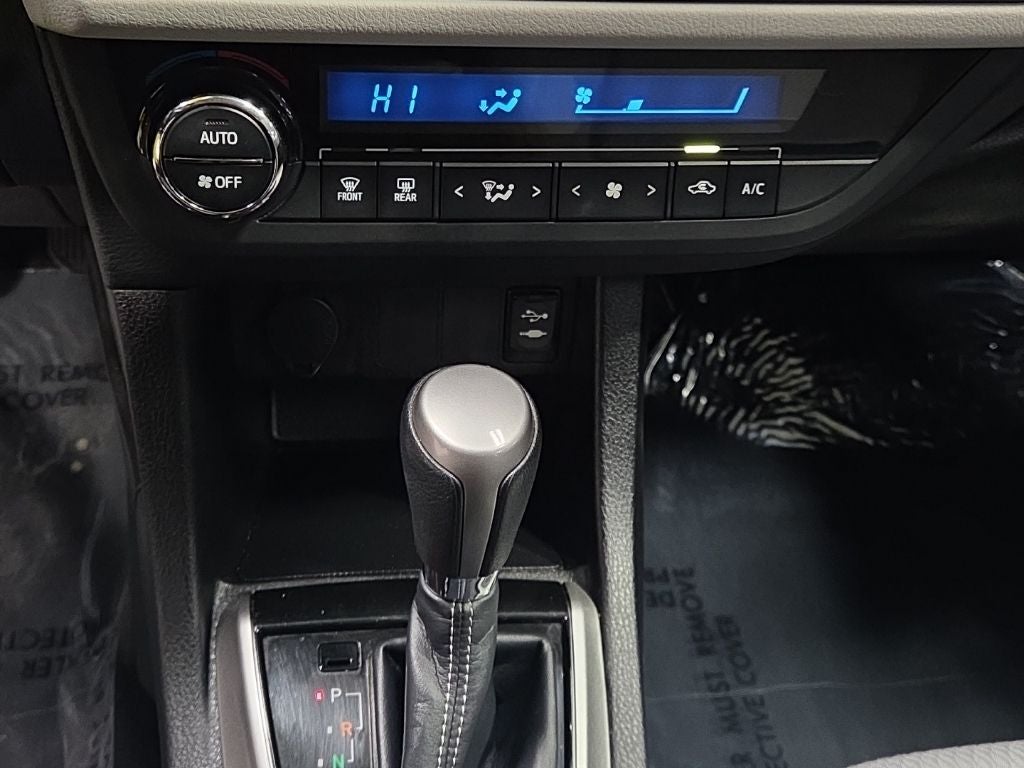 2015 Toyota Corolla LE