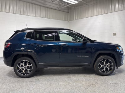 2026 Jeep Compass COMPASS LIMITED 4X4