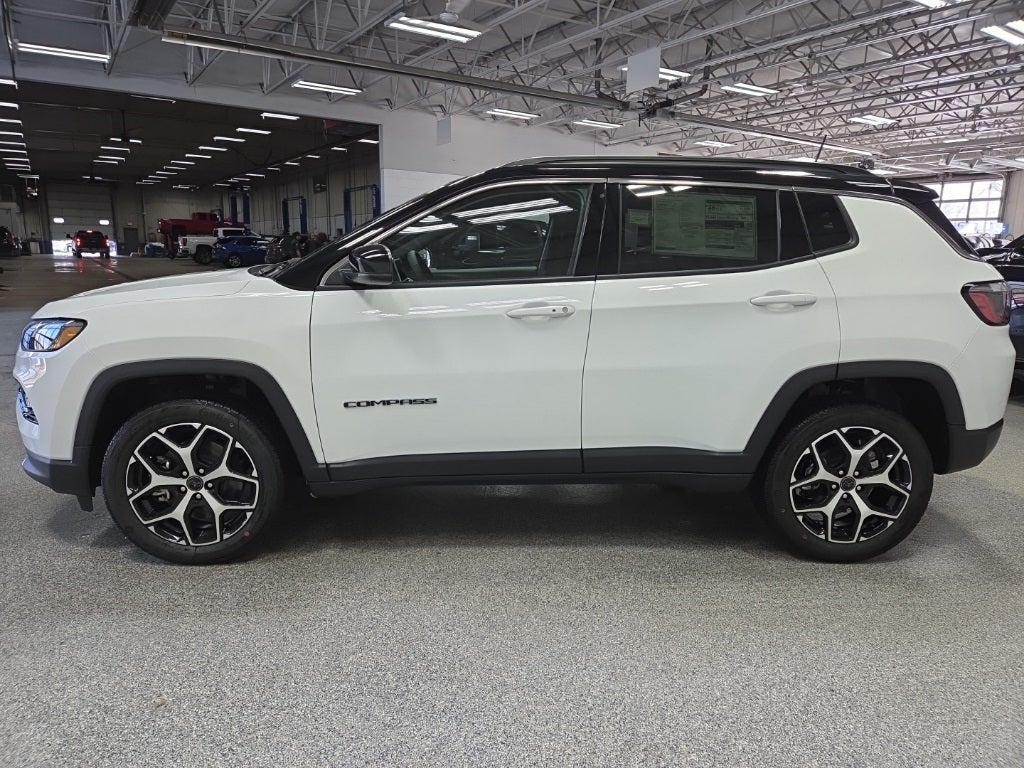 2026 Jeep Compass COMPASS LIMITED 4X4