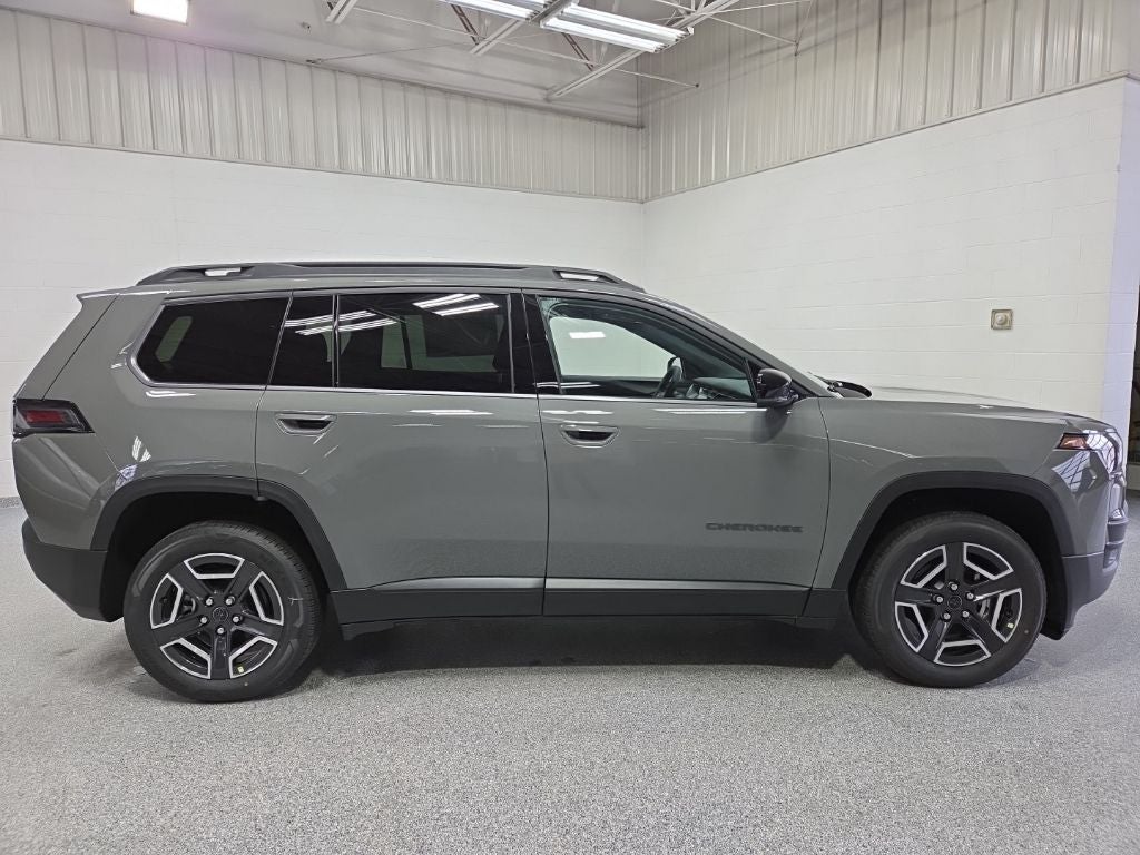 2026 Jeep Cherokee CHEROKEE LIMITED 4X4