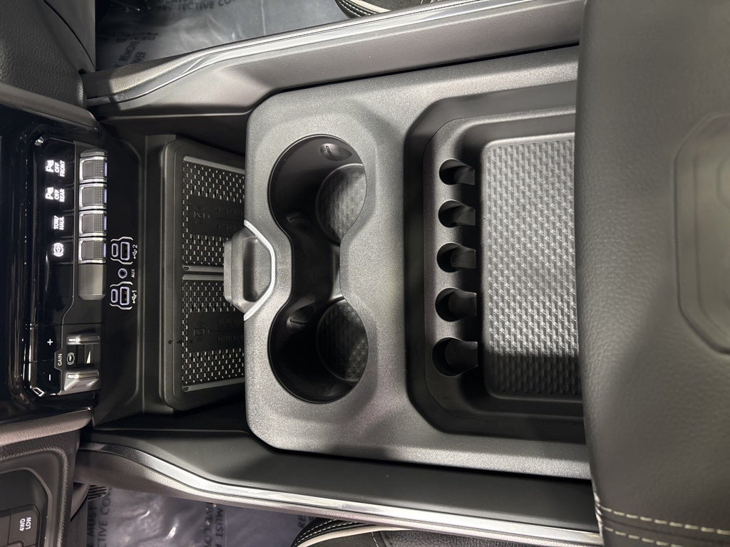 2026 RAM 2500 RAM 2500 LARAMIE CREW CAB 4X4 6'4' BOX