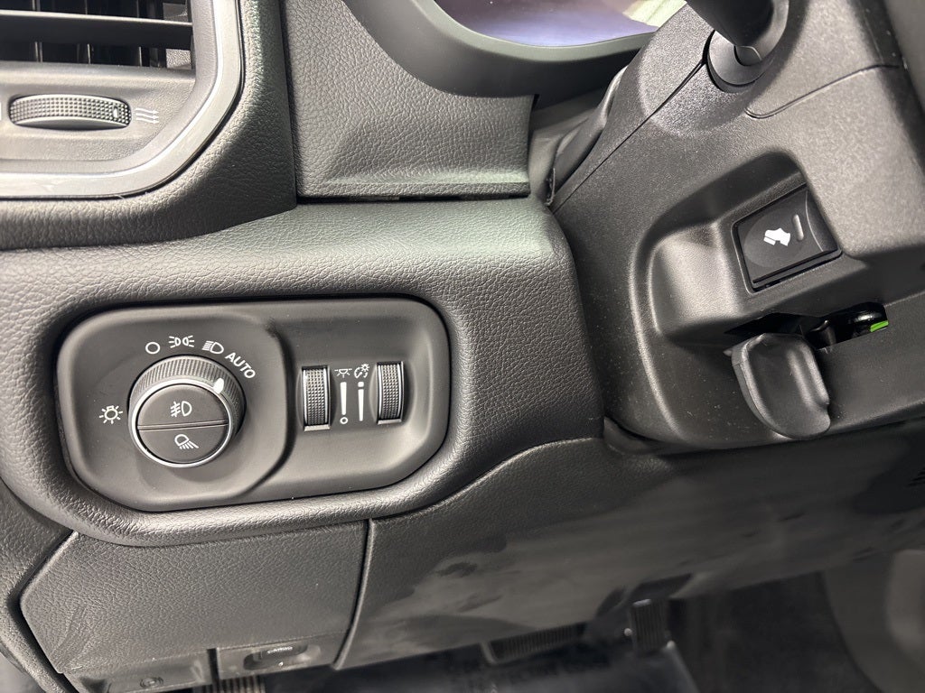 2026 RAM 2500 RAM 2500 LARAMIE CREW CAB 4X4 6'4' BOX