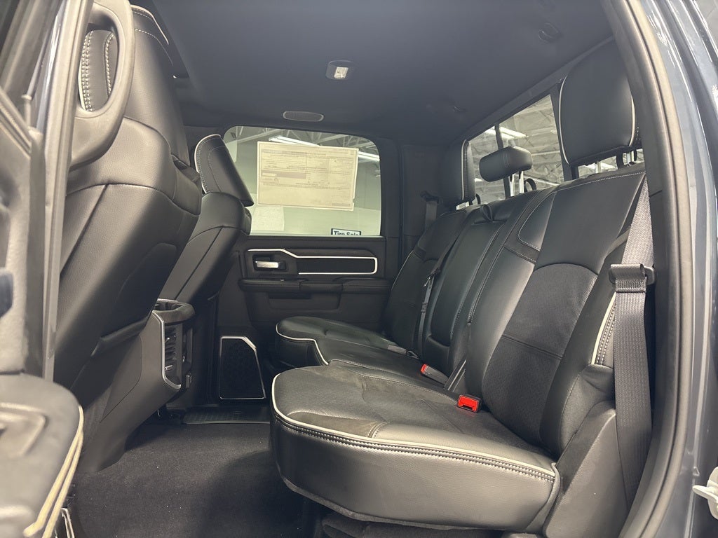 2026 RAM 2500 RAM 2500 LARAMIE CREW CAB 4X4 6'4' BOX