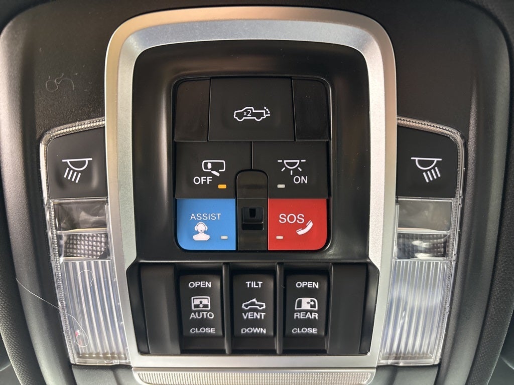 2026 RAM 2500 RAM 2500 LARAMIE CREW CAB 4X4 6'4' BOX