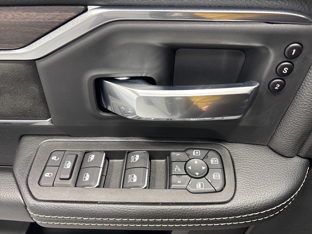 2026 RAM 2500 RAM 2500 LARAMIE CREW CAB 4X4 6'4' BOX