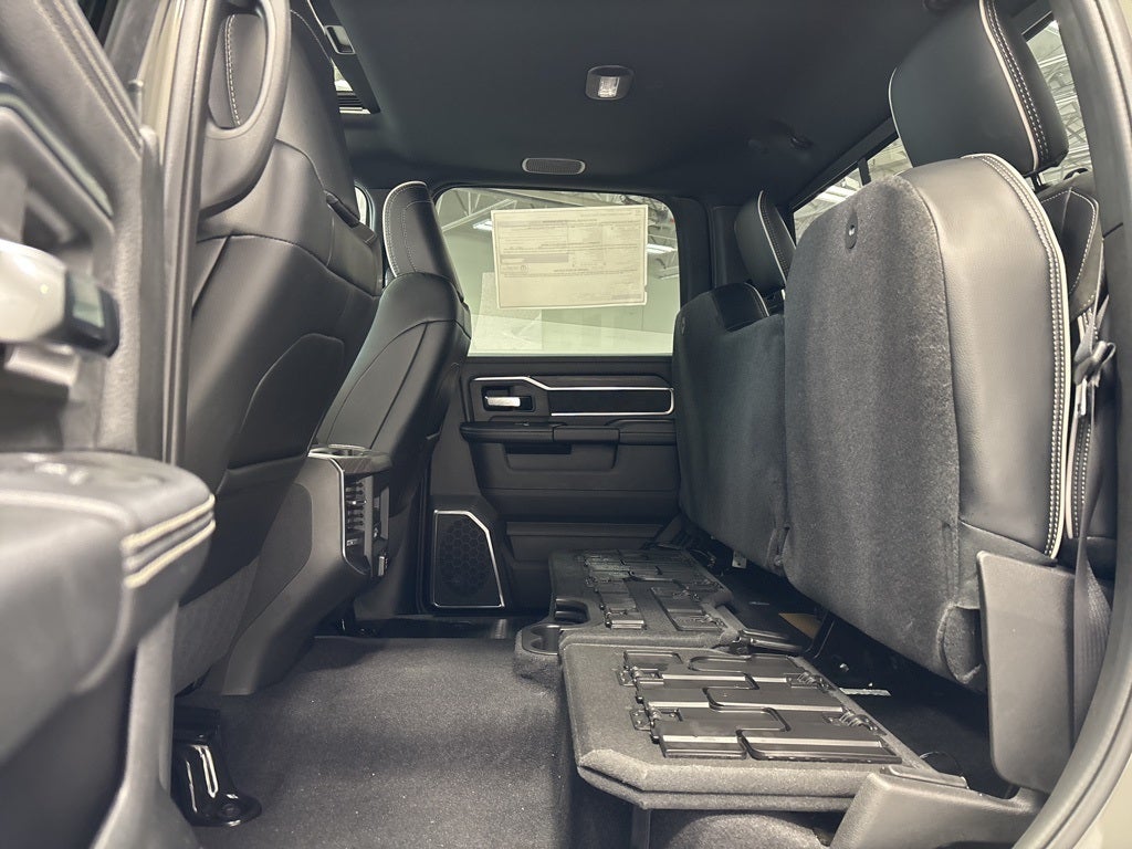 2026 RAM 2500 RAM 2500 LARAMIE CREW CAB 4X4 6'4' BOX