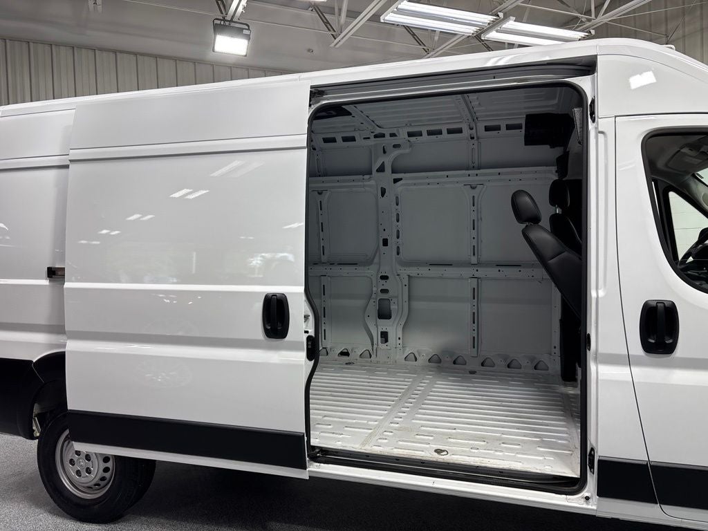 2026 RAM ProMaster 2500 Cargo Van Tradesman High Roof 159' WB w/Pass Seat